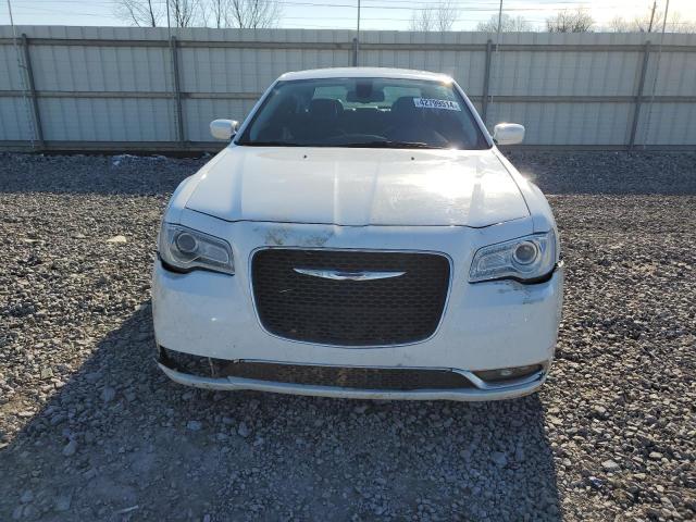 2C3CCAAGXHH617925 - 2017 CHRYSLER 300 LIMITED WHITE photo 5