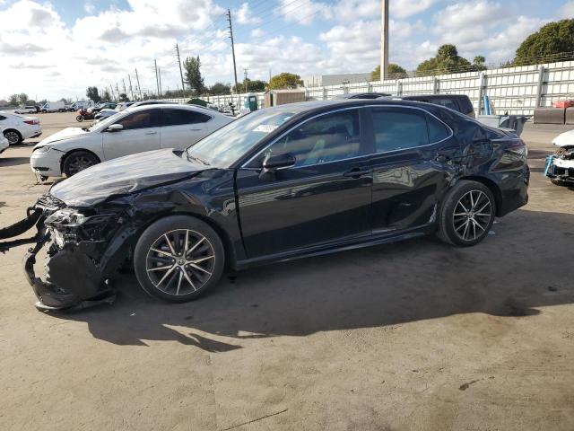 4T1G11AK6PU788394 - 2023 TOYOTA CAMRY SE NIGHT SHADE BLACK photo 1