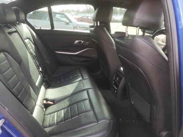 WBA5R7C5XKAE82789 - 2019 BMW 330XI ლურჯი ფოტო 10
