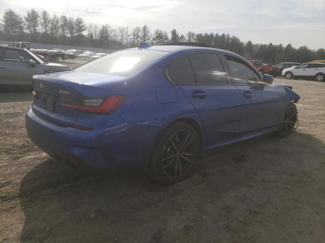 WBA5R7C5XKAE82789 - 2019 BMW 330XI BLUE photo 3