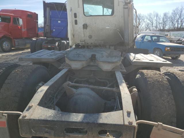 1FUJA6CK77PX83300 - 2007 FREIGHTLINER CONVENTIONAL COLUMBIA WHITE photo 6