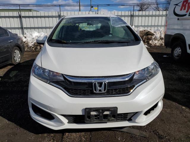 3HGGK5H47KM736528 - 2019 HONDA FIT LX WHITE photo 5