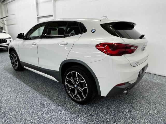 WBXYJ3C37JEJ84416 - 2018 BMW X2 SDRIVE28I WHITE photo 3