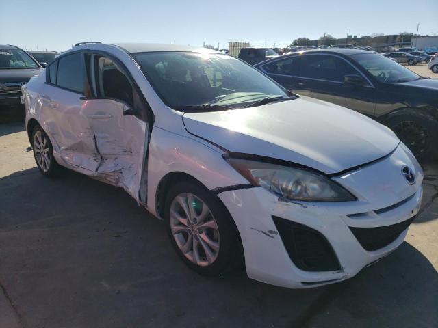 JM1BL1U59B1462341 - 2011 MAZDA 3 S WHITE photo 4