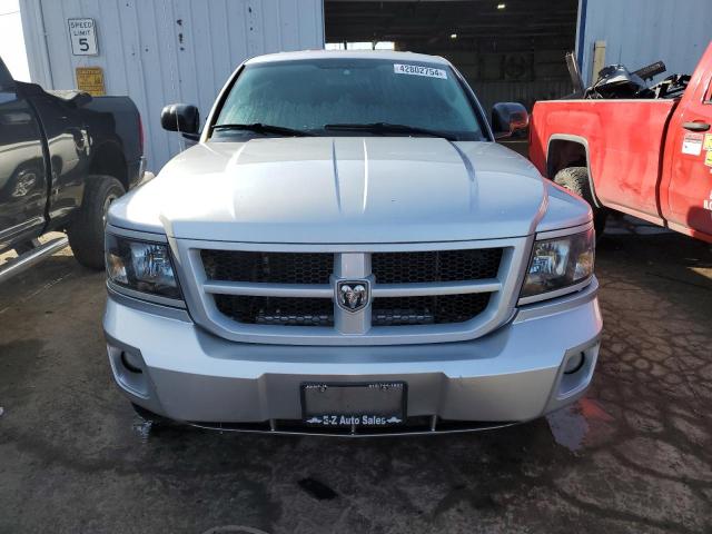 1D7CE3BK3AS110356 - 2010 DODGE DAKOTA SXT SILVER photo 5