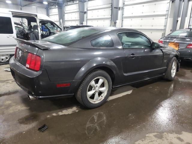 1ZVFT82H875241740 - 2007 FORD MUSTANG GT GRAY photo 3