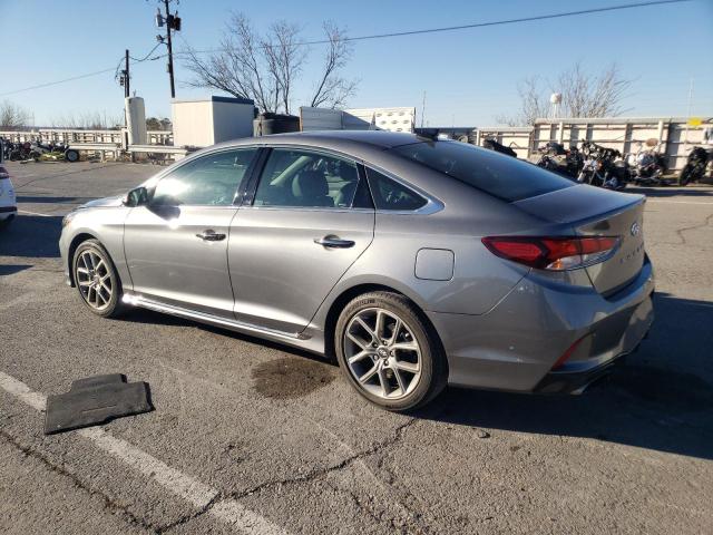 5NPE34AB5KH771872 - 2019 HYUNDAI SONATA LIMITED TURBO GRAY photo 2