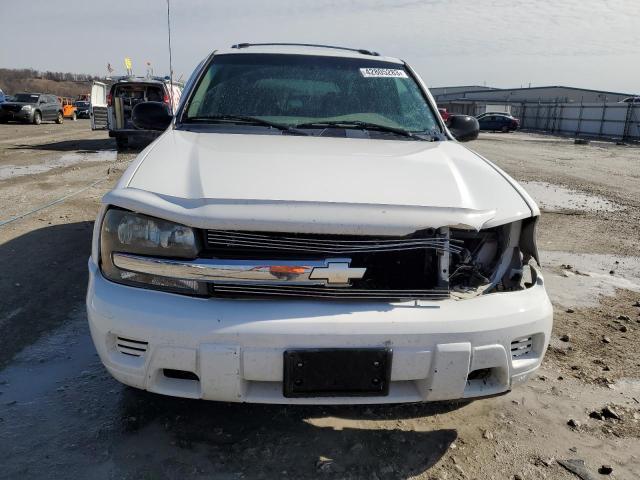 1GNDS13S942290027 - 2004 CHEVROLET TRAILBLAZE LS WHITE photo 5