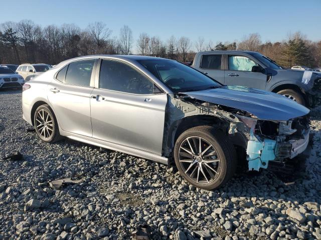 4T1G11AKXPU796109 - 2023 TOYOTA CAMRY SE NIGHT SHADE SILVER photo 4