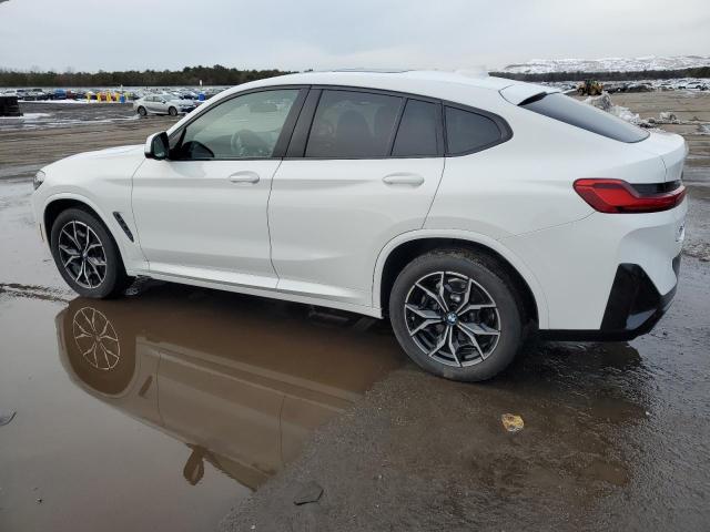 5UX33DT05R9T57012 - 2024 BMW X4 XDRIVE30I WHITE photo 2