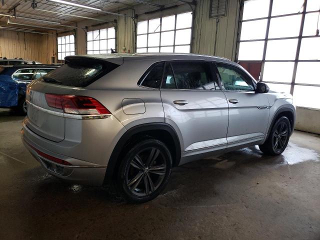 1V2ME2CA9MC239651 - 2021 VOLKSWAGEN ATLAS CROS SE Серебристый фото 3