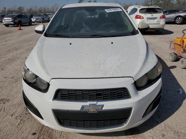 1G1JA6SH7D4168121 - 2013 CHEVROLET SONIC LS WHITE photo 5