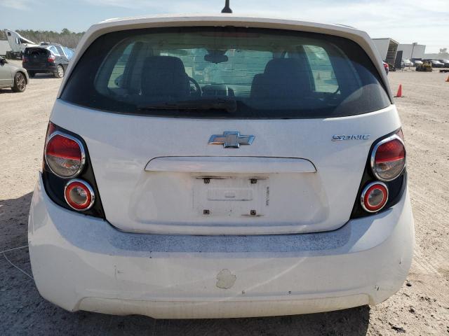 1G1JA6SH7D4168121 - 2013 CHEVROLET SONIC LS 白色 照片 6