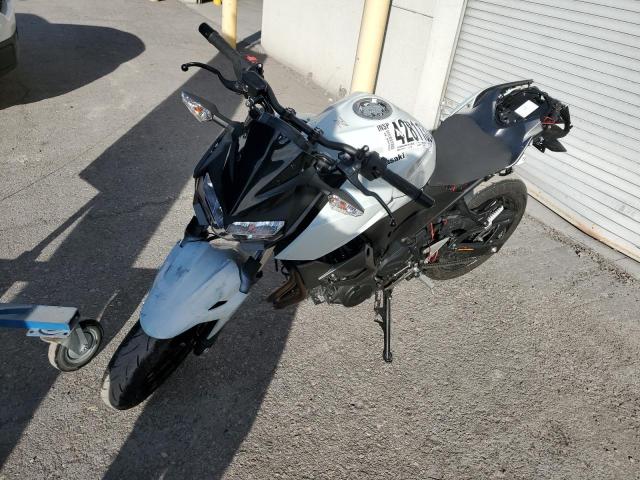 JKAERKD13PDAS5145 - 2023 KAWASAKI ER400 D WHITE photo 2