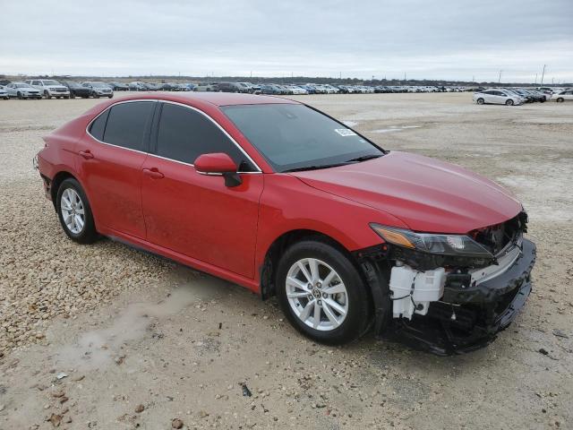 4T1G11AK8RU213149 - 2024 TOYOTA CAMRY SE NIGHT SHADE RED photo 4