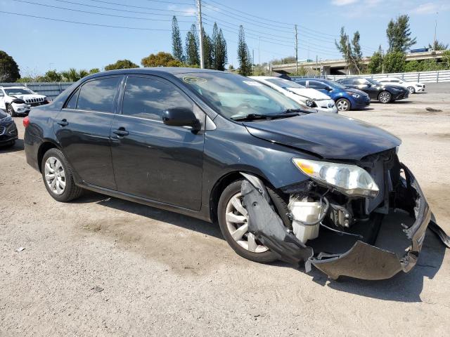 5YFBU4EE9DP150791 - 2013 TOYOTA COROLLA BASE BLACK photo 4