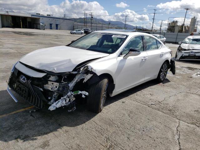 58AD21B13LU009848 - 2020 LEXUS ES 300H WHITE photo 1