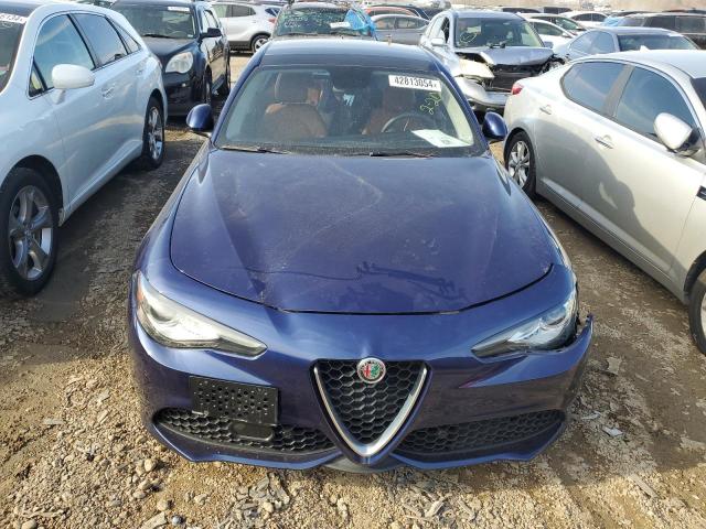 ZARFAECN5J7597561 - 2018 ALFA ROMEO GIULIA TI BLUE photo 5