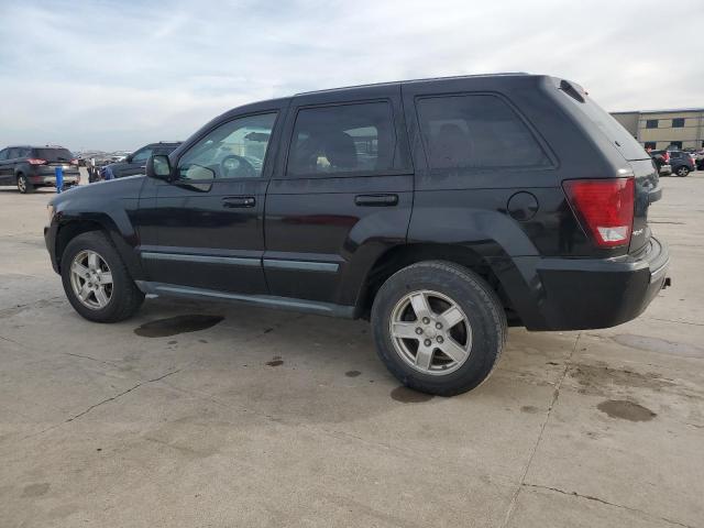 1J8GR48K87C688719 - 2007 JEEP GRAND CHER LAREDO BLACK photo 2