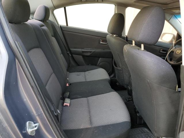JM1BK32F671603612 - 2007 MAZDA 3 I GRAY photo 10