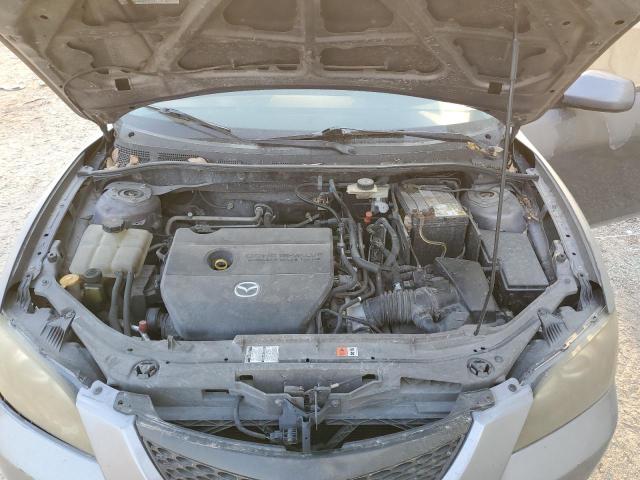 JM1BK32F671603612 - 2007 MAZDA 3 I GRAY photo 11