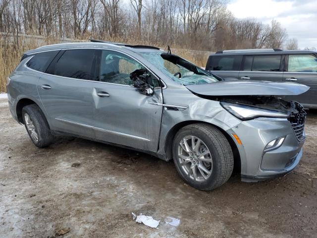 5GAEVAKW6PJ152840 - 2023 BUICK ENCLAVE ESSENCE Boz foto 4
