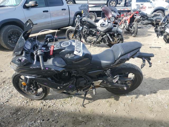 JKAEXEJ1XHDA01096 - 2017 KAWASAKI EX650 J შავი ფოტო 3