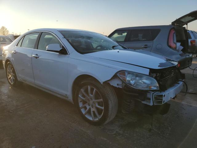 1G1ZK577494238305 - 2009 CHEVROLET MALIBU LTZ WHITE photo 4