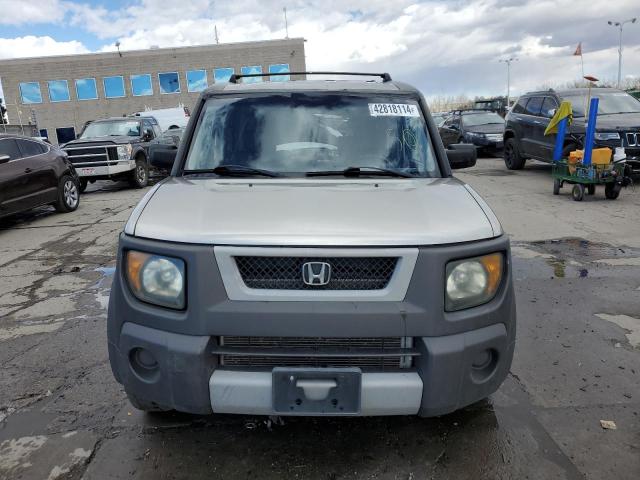 5J6YH28604L022062 - 2004 HONDA ELEMENT EX GOLD photo 5