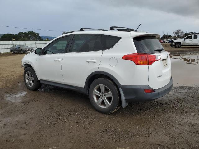 2T3WFREV4FW166060 - 2015 TOYOTA RAV4 XLE WHITE photo 2