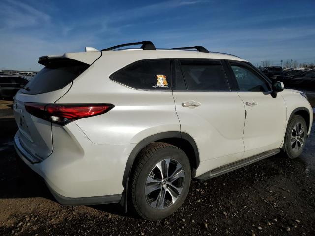5TDGZRBH9LS000687 - 2020 TOYOTA HIGHLANDER XLE WHITE photo 3