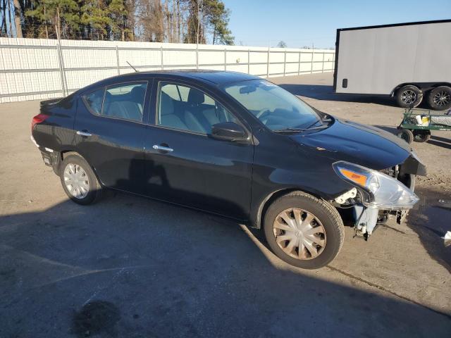 3N1CN7AP6KL845219 - 2019 NISSAN VERSA S BLACK photo 4