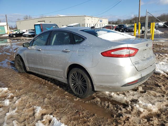 3FA6P0HR2DR258640 - 2013 FORD FUSION SE SILVER photo 2