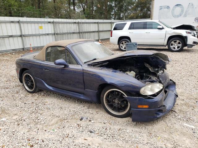 JM1NB353520221715 - 2002 MAZDA MX-5 MIATA BASE BLUE photo 4