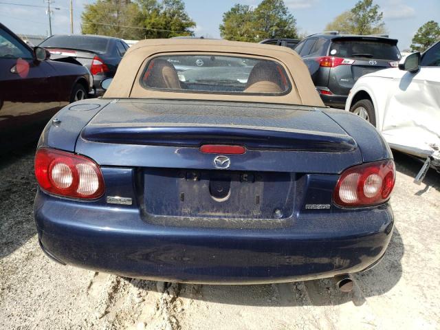 JM1NB353520221715 - 2002 MAZDA MX-5 MIATA BASE BLUE photo 6