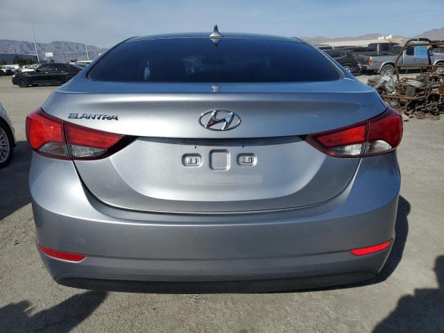 5NPDH4AE2FH583422 - 2015 HYUNDAI ELANTRA SE SILVER photo 6