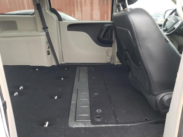 2C4RC1BG7ER124701 - 2014 CHRYSLER TOWN & COU TOURING თეთრი ფოტო 11