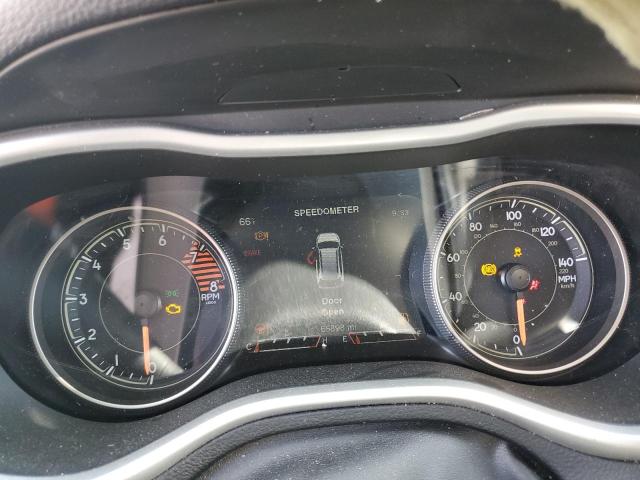 1C4PJMBSXGW286822 - 2016 JEEP CHEROKEE TRAILHAWK ORANGE photo 9