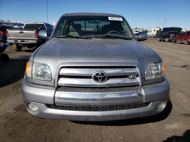 5TBBT44174S440884 - 2004 TOYOTA TUNDRA ACCESS CAB SR5 GRAY photo 5