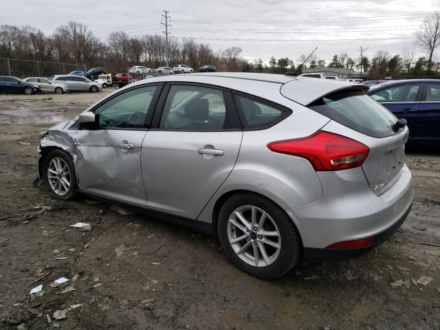 1FADP3K2XJL238943 - 2018 FORD FOCUS SE SILVER photo 2