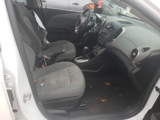 1G1JA6SH1G4110462 - 2016 CHEVROLET SONIC LS WHITE photo 7