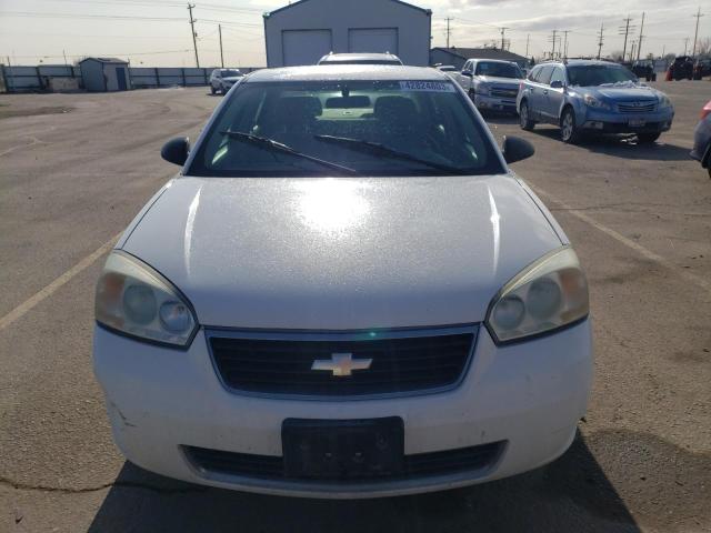 1G1ZS58N28F110838 - 2008 CHEVROLET MALIBU LS WHITE photo 5