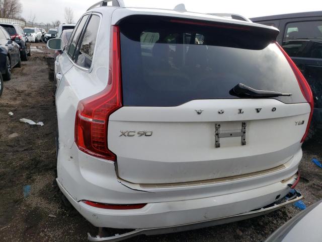 YV4A22PK5H1157768 - 2017 VOLVO XC90 T6 WHITE photo 6