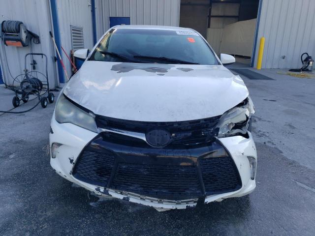 4T1BF1FK8FU038885 - 2015 TOYOTA CAMRY LE WHITE photo 5