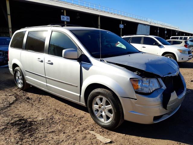 2A8HR54139R665513 - 2009 CHRYSLER TOWN & COU TOURING ვერცხლისფერი ფოტო 4