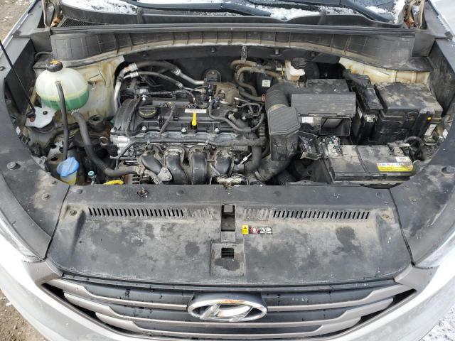 KM8J23A44GU108119 - 2016 HYUNDAI TUCSON SE SILVER photo 12