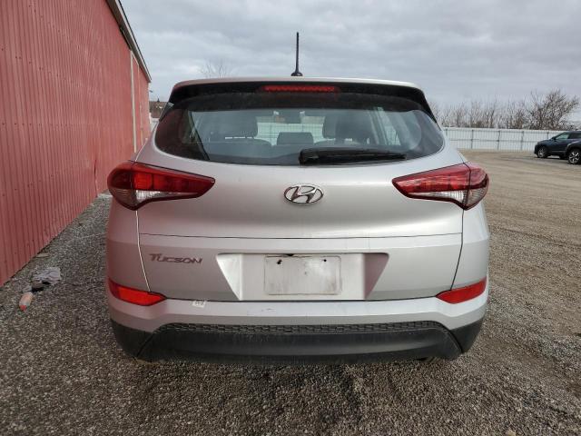 KM8J23A44GU108119 - 2016 HYUNDAI TUCSON SE SILVER photo 6