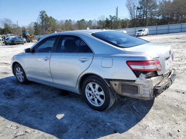 4T1BF3EK0BU122657 - 2011 TOYOTA CAMRY BASE SILVER photo 2