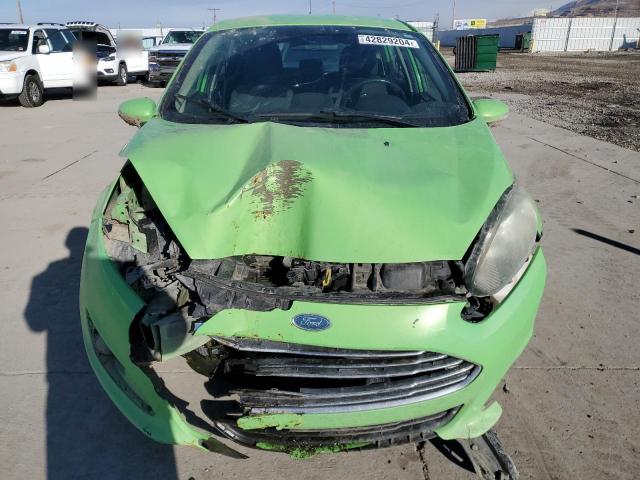 3FADP4EJ8FM200903 - 2015 FORD FIESTA SE GREEN photo 5