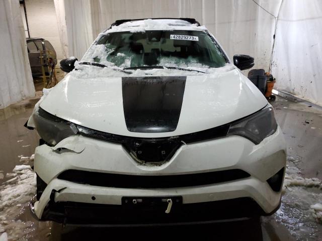 2T3RFREV5JW827407 - 2018 TOYOTA RAV4 ADVENTURE WHITE photo 5